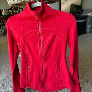 Lululemon jacket red